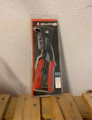 Remachadora Bellota