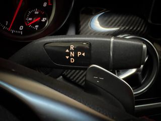 MERCEDES-BENZ GLA 250 4MATIC