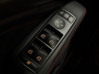 MERCEDES-BENZ GLA 250 4MATIC