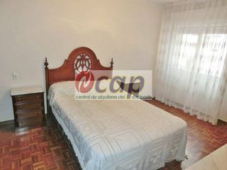 Piso en alquiler en Centro en Gijón