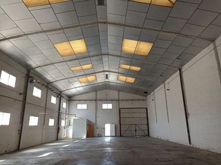 Nave industrial en alquiler en Meliana