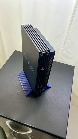 PlayStation 2 FAT + Giochi e accessori