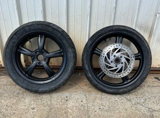 Cerchi Aprilia Scarabeo Light 500cc