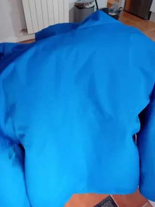 Chaqueta impermeable azul xl