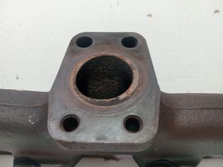 COLECTOR ESCAPE VOLVO V60 I (155)