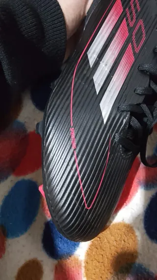 Chuteiras de futebol pretas F50 adidas