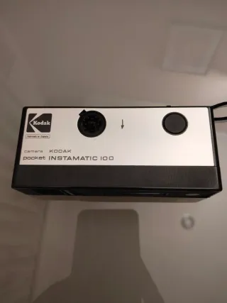 Cámara Kodak Pocket Instamatic 100