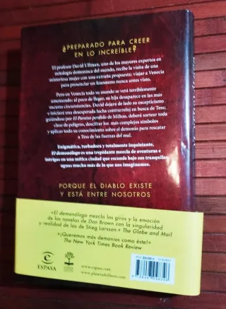 Novela "El demonólogo", de Andrew Pyper. Espasa.