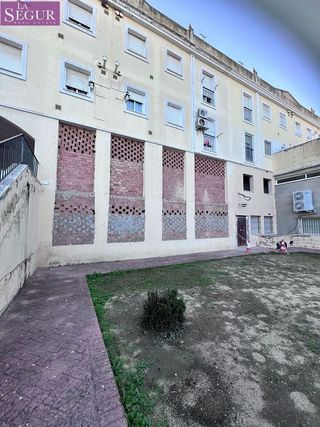 Local comercial en venta en Benalup-Casas Viejas