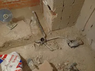 DEMOLEDOR/PICADOR. DESMANTELAMOS TU PISO.