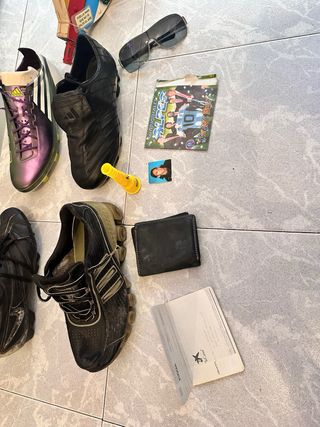 Lote Messi: Botas, Foto, Cromos y Más