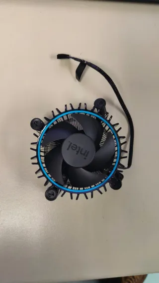 Disipador CPU Intel LGA 1700 i5 12400F