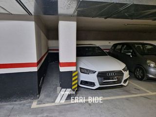 Garaje en venta en Mungia