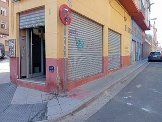 Bar en venta en Pinares de Venecia en Zaragoza