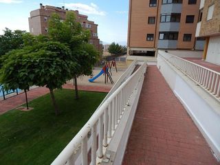 Piso en venta en Universidad en Ávila