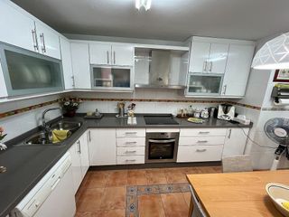Piso en venta en Parque Ayala - Jardín de la Abadía - Huelín en Málaga