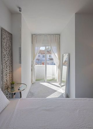 Casa adosada en alquiler en Los Naranjos - Las Brisas en Marbella