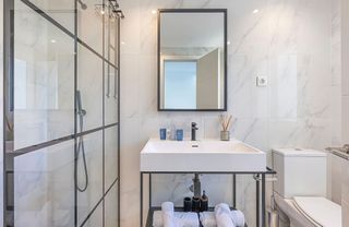 Casa adosada en alquiler en Los Naranjos - Las Brisas en Marbella