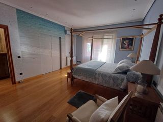 Chalet en venta en San Adrián