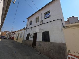 Casa adosada en venta en Plasencia