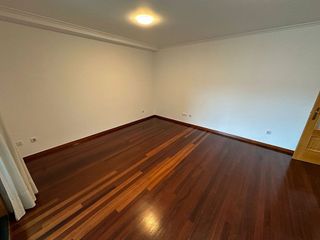 Piso en alquiler en Zona de Plaza de Barcelos en Pontevedra