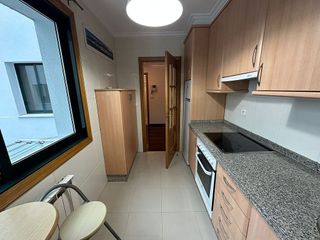 Piso en alquiler en Zona de Plaza de Barcelos en Pontevedra