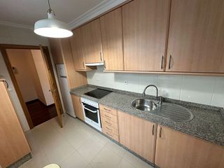 Piso en alquiler en Zona de Plaza de Barcelos en Pontevedra