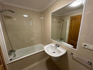 Piso en alquiler en Zona de Plaza de Barcelos en Pontevedra