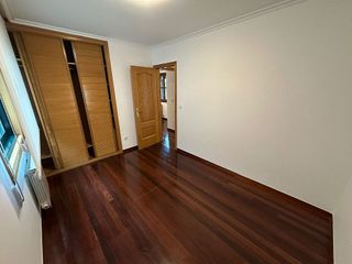 Piso en alquiler en Zona de Plaza de Barcelos en Pontevedra