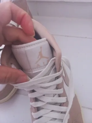 Zapatillas Jordan Hombre Beige/Blanco Talla...