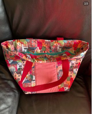 Bolsa de mano hecha a mano