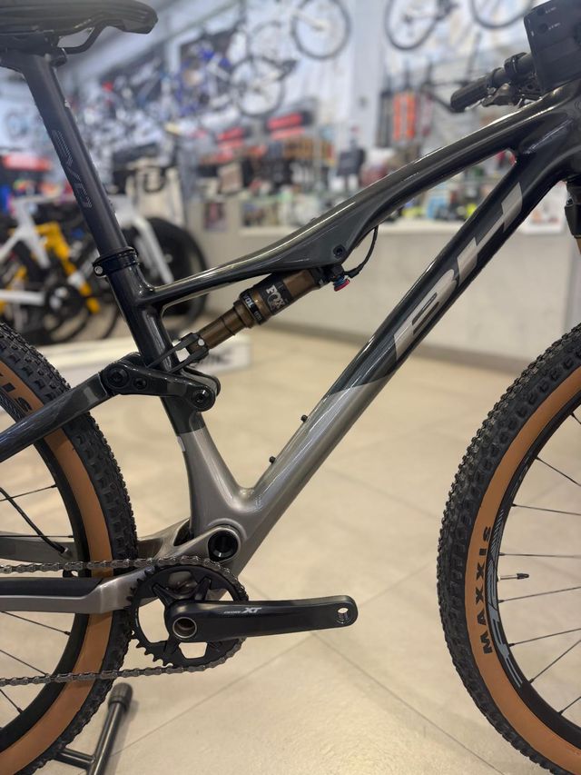 Estrena !!! Bicicleta de montaña BH talla sm