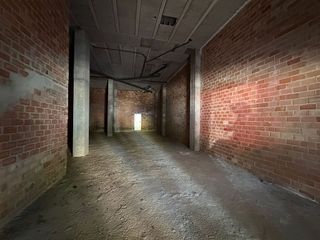 Local comercial en venta en Úbeda