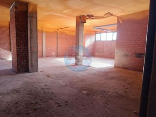 Local comercial en venta en La Chantría - La Lastra en León