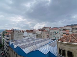 Piso en venta en Centro en Ourense