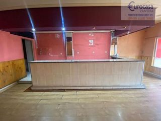 Local comercial en venta en Los Bloques en Zamora