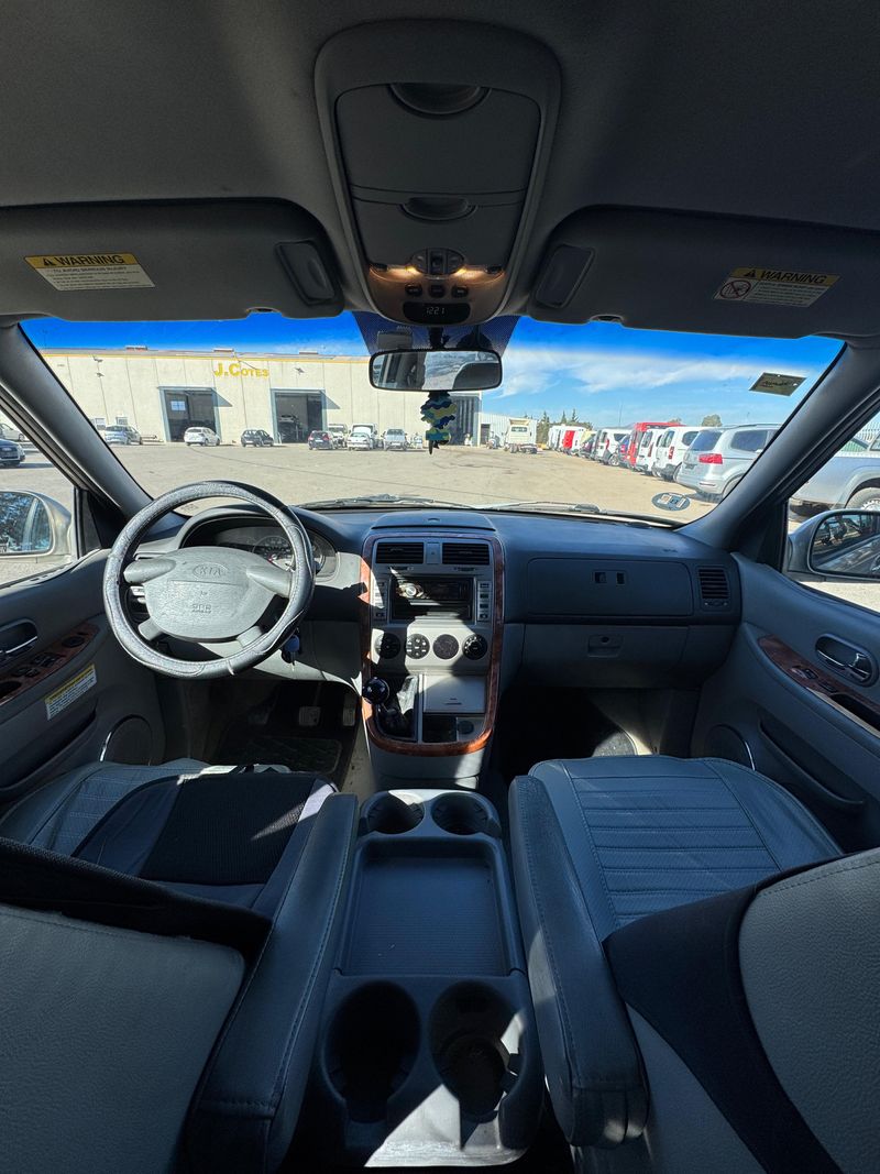 Kia Carnival 2007, foto 11