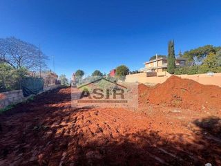 Terreno en venta en Zona Urbanizaciones en Alzira