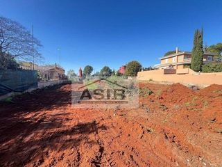 Terreno en venta en Zona Urbanizaciones en Alzira