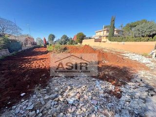 Terreno en venta en Zona Urbanizaciones en Alzira