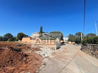 Terreno en venta en Zona Urbanizaciones en Alzira