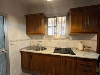 Casa adosada en venta en Torreblanca en Sevilla