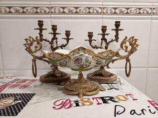 Juego Decoración Bronce y Porcelana