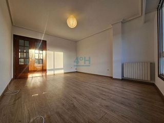 Piso en alquiler en Barrocanes en Ourense