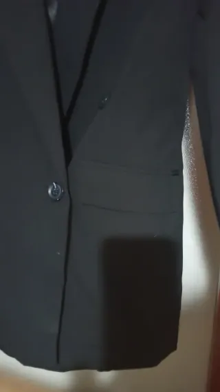 Americana negra de doble botonadura