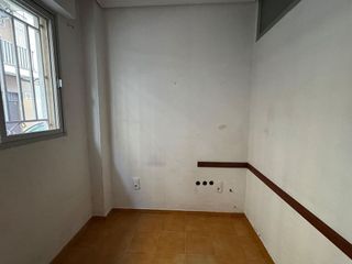 Local comercial en alquiler en Algemesí