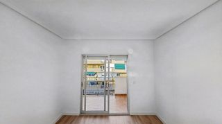 Piso en alquiler en Reyes Católicos en Alcalá de Henares