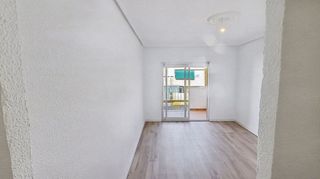 Piso en alquiler en Reyes Católicos en Alcalá de Henares