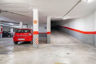 Garaje en alquiler en Pajaritos - Plaza de Toros en Granada