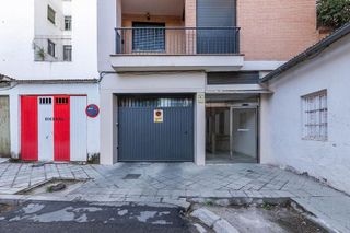 Garaje en alquiler en Pajaritos - Plaza de Toros en Granada